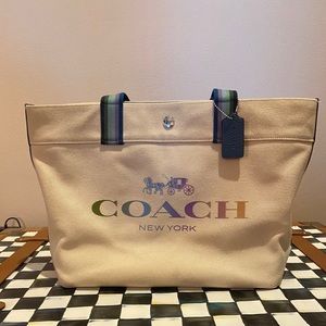 Coach tote